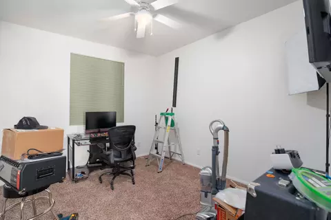 6725 Bertillion St, Palmdale, CA 93552 photo 32