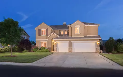 4374 Paddock Way, Lancaster, CA 93536 photo 1