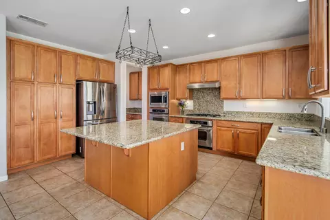 4374 Paddock Way, Lancaster, CA 93536 photo 13
