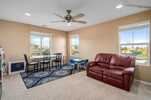 4374 Paddock Way, Lancaster, CA 93536 photo 39