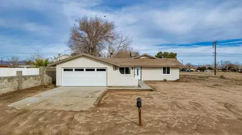 7701 Xavier Ave, California City, CA 93505