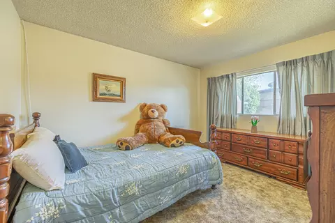 402 Lightcap St, Lancaster, CA 93535 photo 15