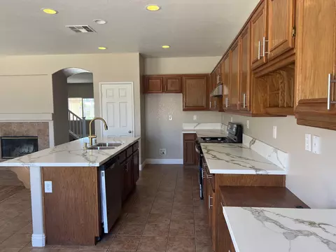37016 Aztec Pl, Palmdale, CA 93552 photo 18