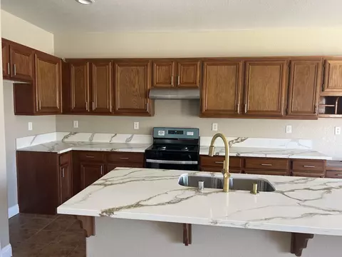 37016 Aztec Pl, Palmdale, CA 93552 photo 10