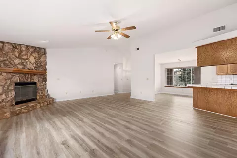 19201 Jacks Hill Rd, Tehachapi, CA 93561 photo 6