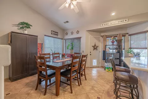 42536 Plains Dr, Lancaster, CA 93536 photo 7
