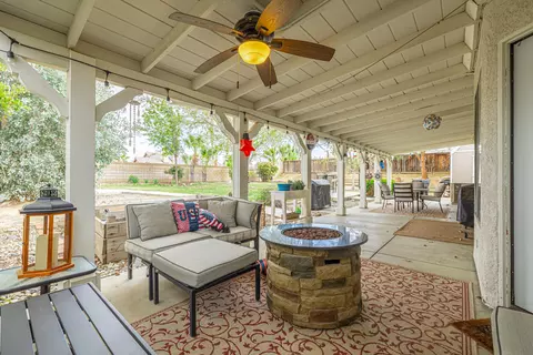 42536 Plains Dr, Lancaster, CA 93536 photo 25
