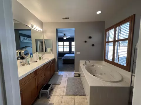 42467 Biscay St, Lancaster, CA 93536 photo 30