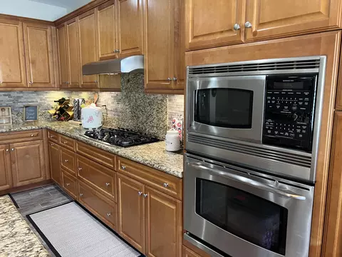 42467 Biscay St, Lancaster, CA 93536 photo 16