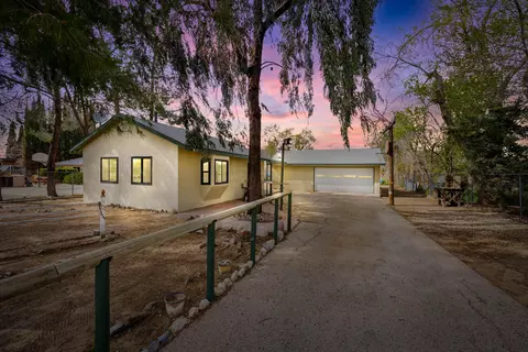 8253 Avenue T8 E, Littlerock, CA 93543