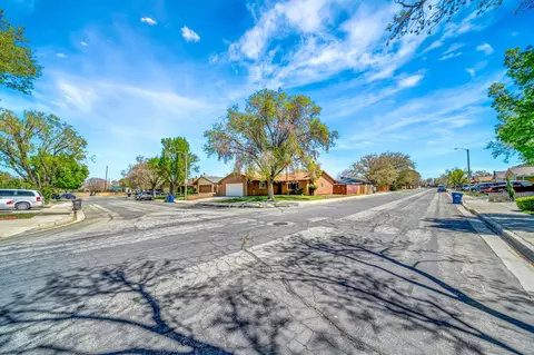 44734 Leslie Ct, Lancaster, CA 93535 photo 47