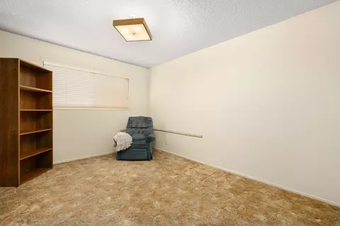 778 Calmae Dr, Lancaster, CA 93535 photo 18