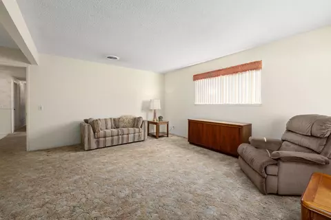 778 Calmae Dr, Lancaster, CA 93535 photo 5