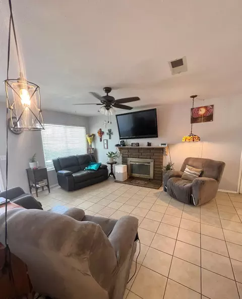 40986 171st St E, Lancaster, CA 93535 photo 6
