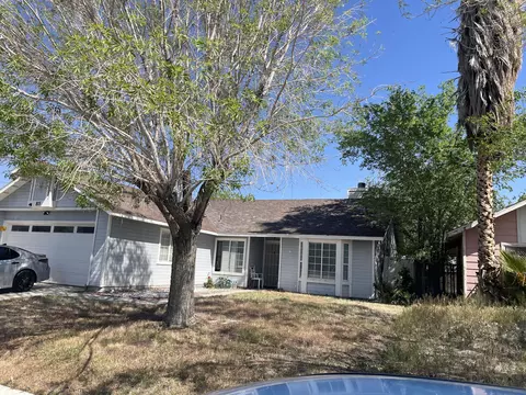 815 Trixis Ave, Lancaster, CA 93534
