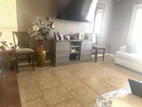 815 Trixis Ave, Lancaster, CA 93534 photo 5
