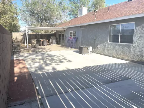 815 Trixis Ave, Lancaster, CA 93534 photo 17