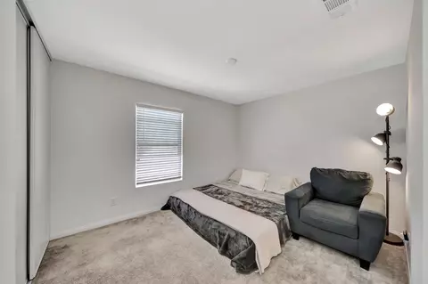 2036 Lingard St E, Lancaster, CA 93535 photo 23