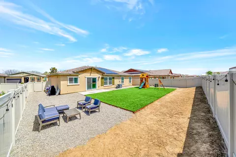2036 Lingard St E, Lancaster, CA 93535 photo 27