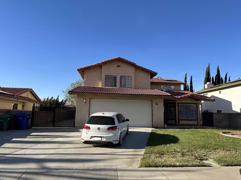 1333 Pasteur Dr, Lancaster, CA 93535