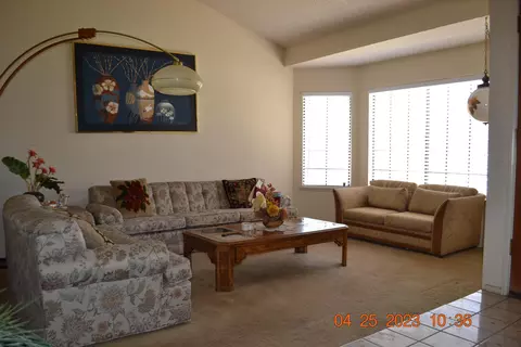 1333 Pasteur Dr, Lancaster, CA 93535 photo 3