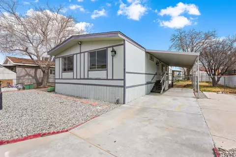 45800 Challenger Way #182, Lancaster, CA 93535 photo 2