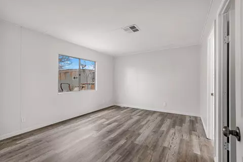 45800 Challenger Way #182, Lancaster, CA 93535 photo 14