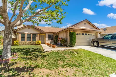 43118 Weyand Ct, Lancaster, CA 93534