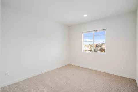 7035 Kristina Ct, Lancaster, CA 93536 photo 28