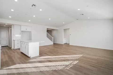 7035 Kristina Ct, Lancaster, CA 93536 photo 12