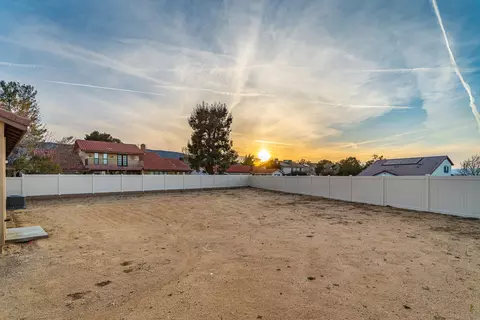 7035 Kristina Ct, Lancaster, CA 93536 photo 32