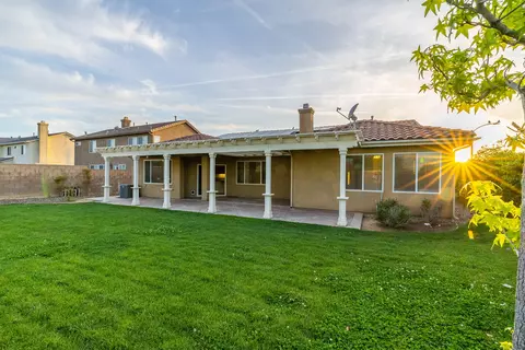 42524 Biscay St, Lancaster, CA 93536 photo 40