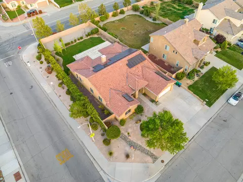 42524 Biscay St, Lancaster, CA 93536 photo 47