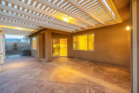 42524 Biscay St, Lancaster, CA 93536 photo 34