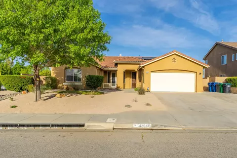 42524 Biscay St, Lancaster, CA 93536 photo 54