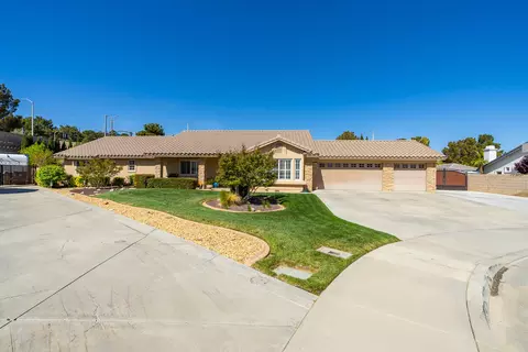41221 Clayton Ct, Palmdale, CA 93551