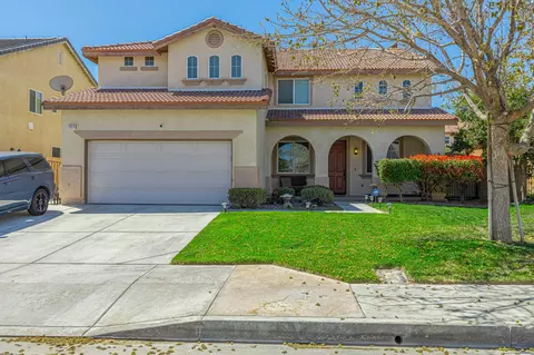 4614 Avenue J12 W, Lancaster, CA 93536