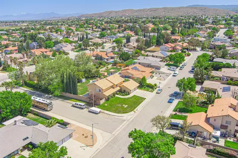 41410 Myrtle St, Palmdale, CA 93551 photo 4