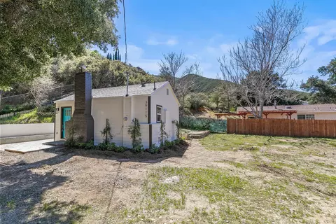 39115 Calle De Sota, Green Valley, CA 91390