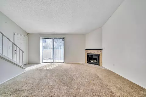 44520 15th St E #8, Lancaster, CA 93535 photo 5
