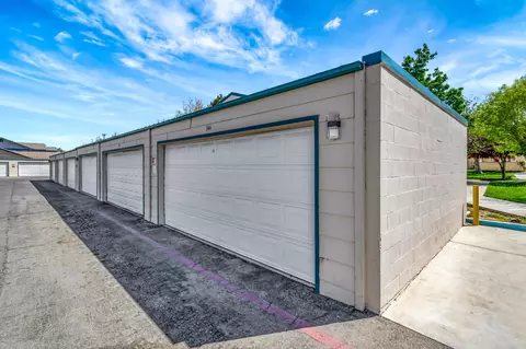 44520 15th St E #8, Lancaster, CA 93535 photo 36