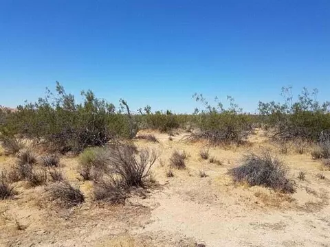 Sunset Avenue, Mojave, CA 93501 photo 2