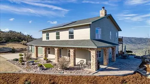 28621 Skyline Dr, Tehachapi, CA 93561