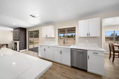 43904 35th St E, Lancaster, CA 93535 photo 23