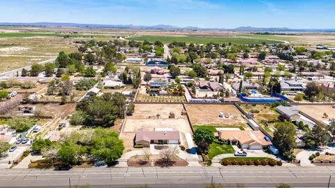 43904 35th St E, Lancaster, CA 93535 photo 9