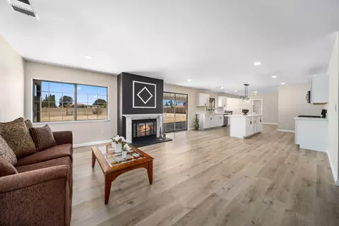 43904 35th St E, Lancaster, CA 93535 photo 10