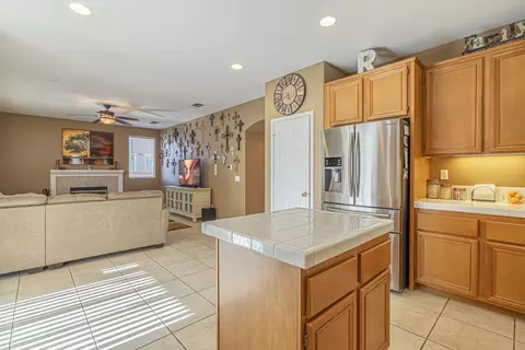 44211 46th St W, Lancaster, CA 93536 photo 12