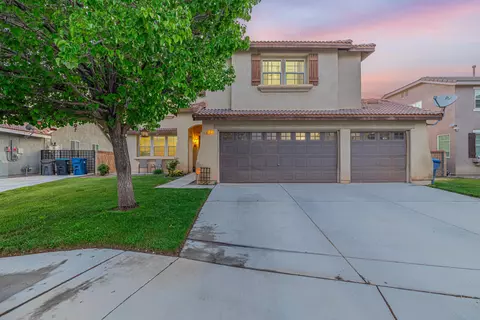 44211 46th St W, Lancaster, CA 93536 photo 3