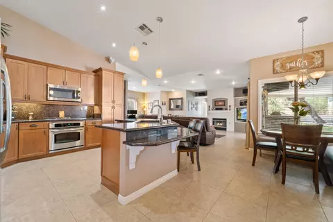 40807 Cobblestone Ct, Palmdale, CA 93551 photo 32
