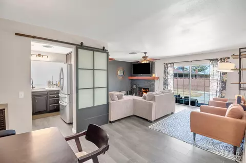 267 Ave Q7 E, Palmdale, CA 93550